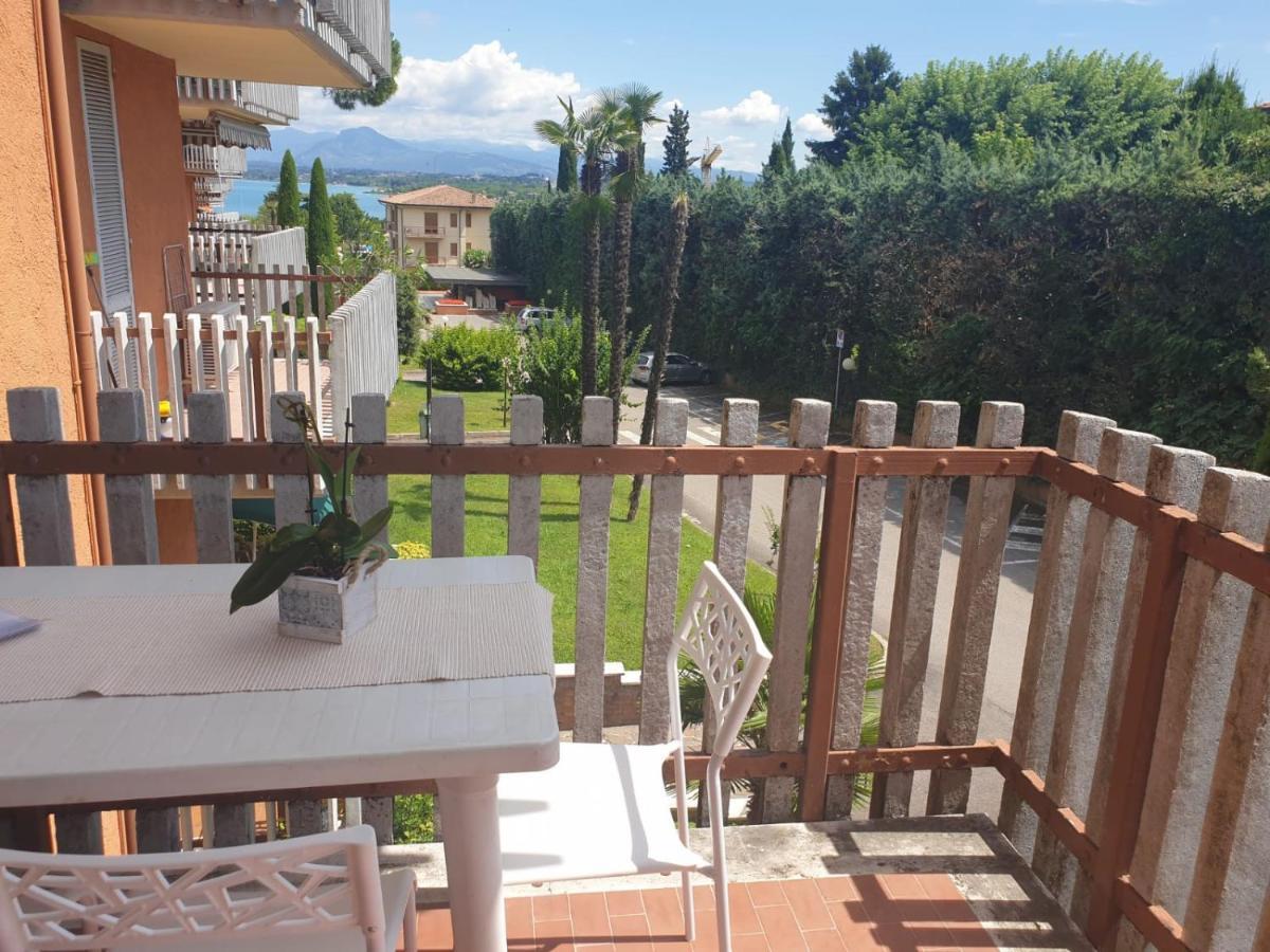 Al Girasole Apartment Peschiera del Garda Luaran gambar